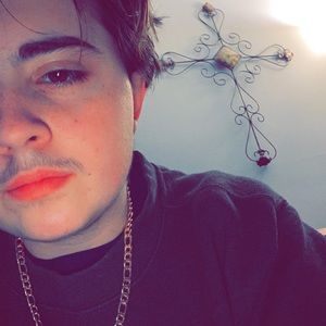 Meet your Posher, Kay